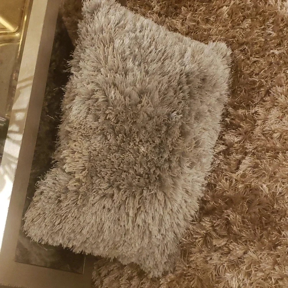 Decors pillow 16×24